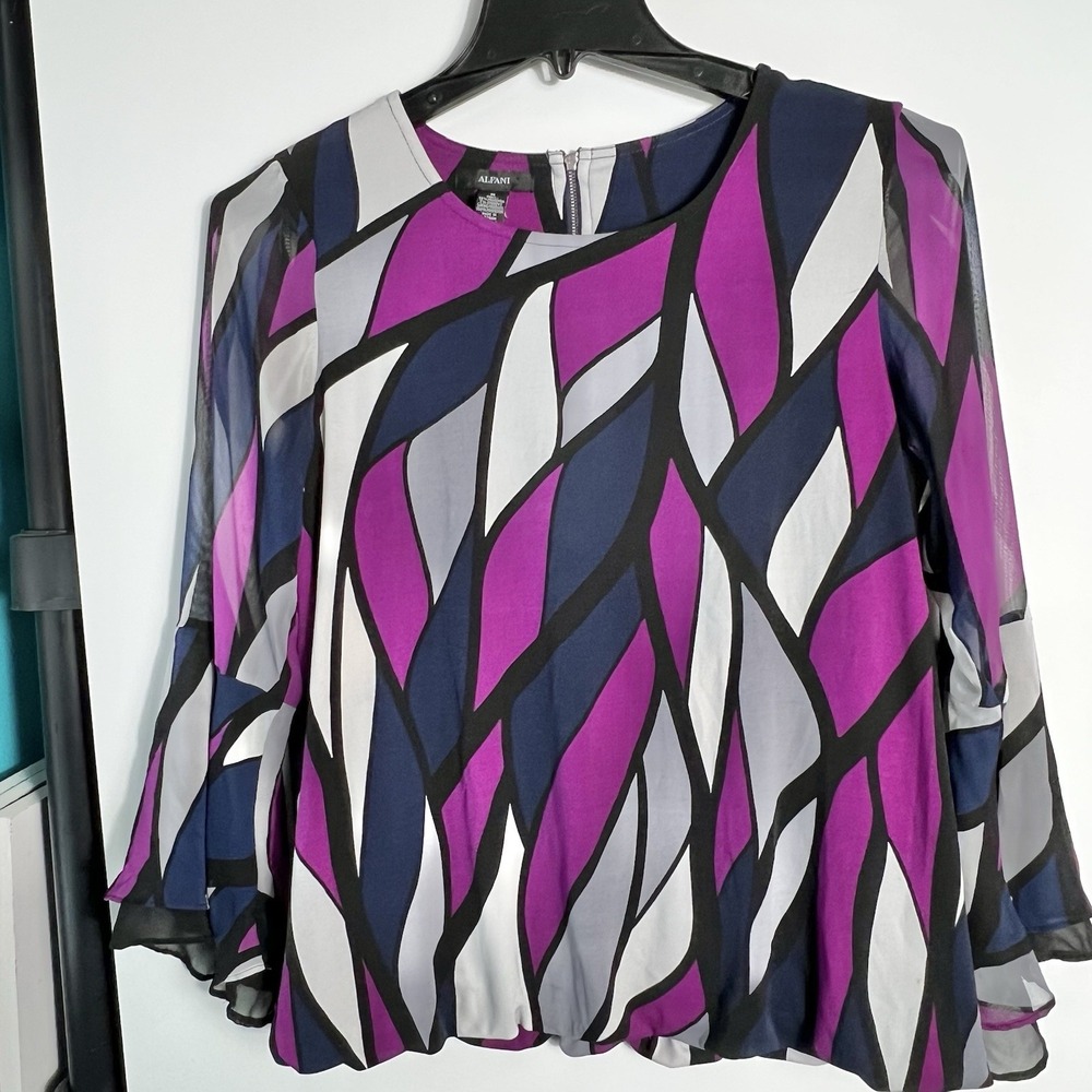 Alfani Womens Size M Abstract Print Sheer Bell Sleeve Blouse Zip Back EUC